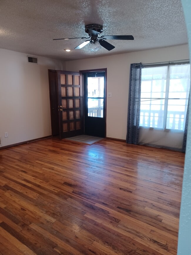 601 Prairieview Dr in Clovis, NM - Building Photo - Building Photo