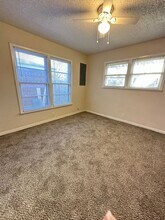 1206 S Ridgeway Dr in Cleburne, TX - Building Photo - Building Photo