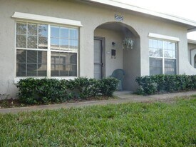 202 Esplanade Way in Casselberry, FL - Building Photo