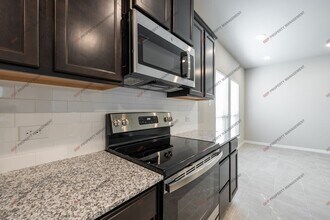 1410 Shadow Hl Ln in Temple, TX - Building Photo - Building Photo