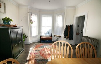 10 Trakey St in Dover, NH - Building Photo - Building Photo