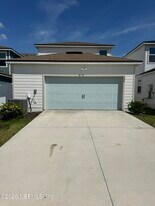 236 Hawthorn Pk Cir in Yulee, FL - Building Photo