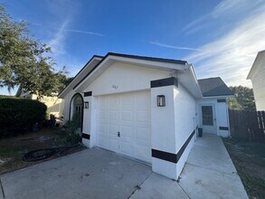 667 Lake Dexter Cir in Winter Haven, FL - Building Photo - Building Photo