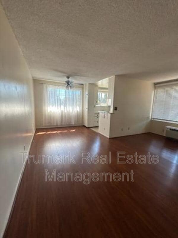 4619 Lexington Ave in Los Angeles, CA - Building Photo - Building Photo