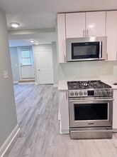 179 Rindge Ave, Unit 1R in Cambridge, MA - Building Photo - Building Photo