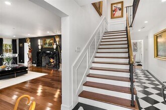 4522 Walnut Hill Ln in Dallas, TX - Building Photo - Building Photo