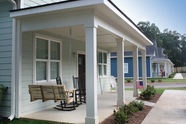 211 Summey St photo'