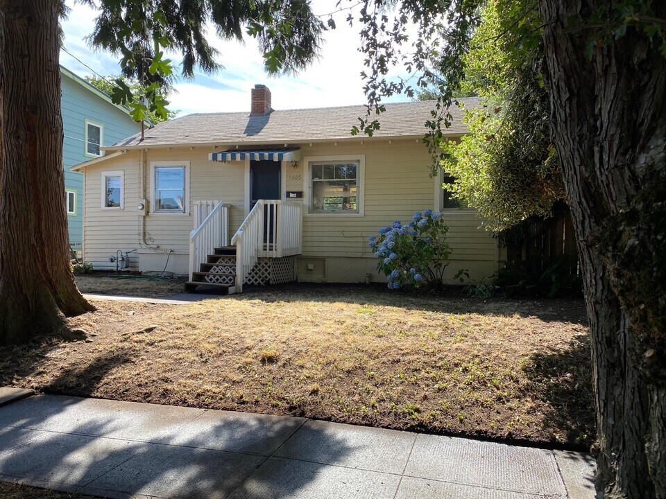 5605 N Gay Ave in Portland, OR - Foto de edificio