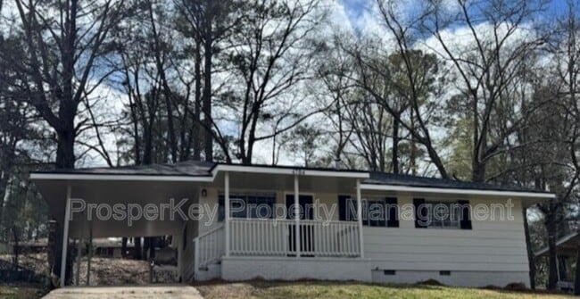 property at 4704 Estonia St