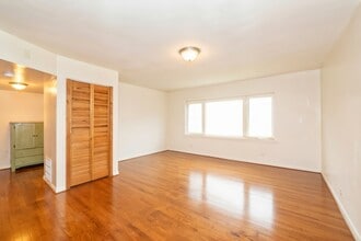 330 Duane St in Glen Ellyn, IL - Building Photo - Building Photo