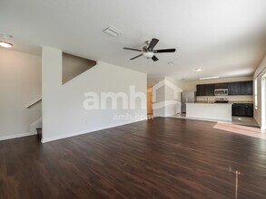 35900 Jenny Lynne Cir in Zephyrhills, FL - Building Photo - Building Photo