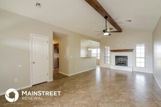 817 SW 8th St in Moore, OK - Building Photo - Building Photo