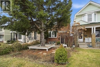 6 Marshall Blvd in Toronto, ON - Building Photo - Building Photo