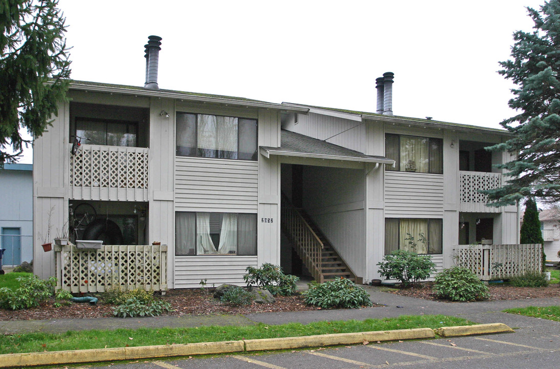 2952 O St SE in Auburn, WA - Foto de edificio