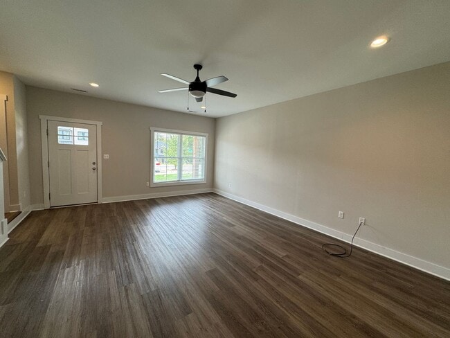 102 Sunburst Villa Dr in Evington, VA - Building Photo - Building Photo