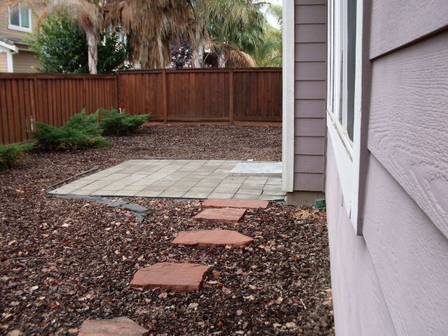 178 Kayla Pl in Brentwood, CA - Building Photo - Building Photo