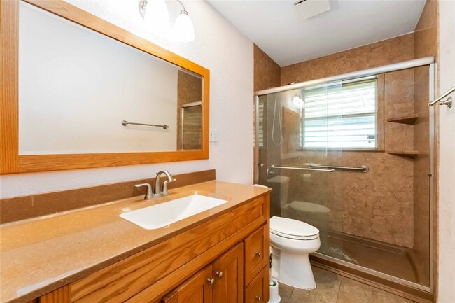 property at 5618 Avenue M 1/2