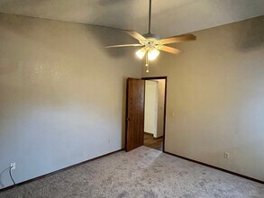 1217 Del Norte Dr in Edmond, OK - Building Photo - Building Photo