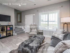 2306 SE Sydney Ln in Waukee, IA - Building Photo - Building Photo