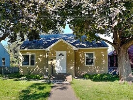 5710 36th Ave S in Minneapolis, MN - Building Photo