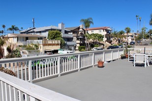 147 W Canada in San Clemente, CA - Building Photo - Building Photo