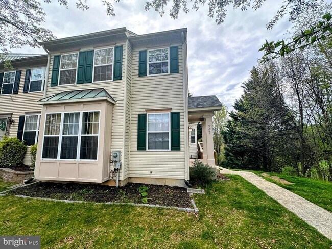 9261 Ridgefield Cir in Frederick, MD - Building Photo - Building Photo