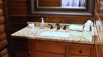 3059 Pittman Center Rd in Sevierville, TN - Building Photo - Building Photo