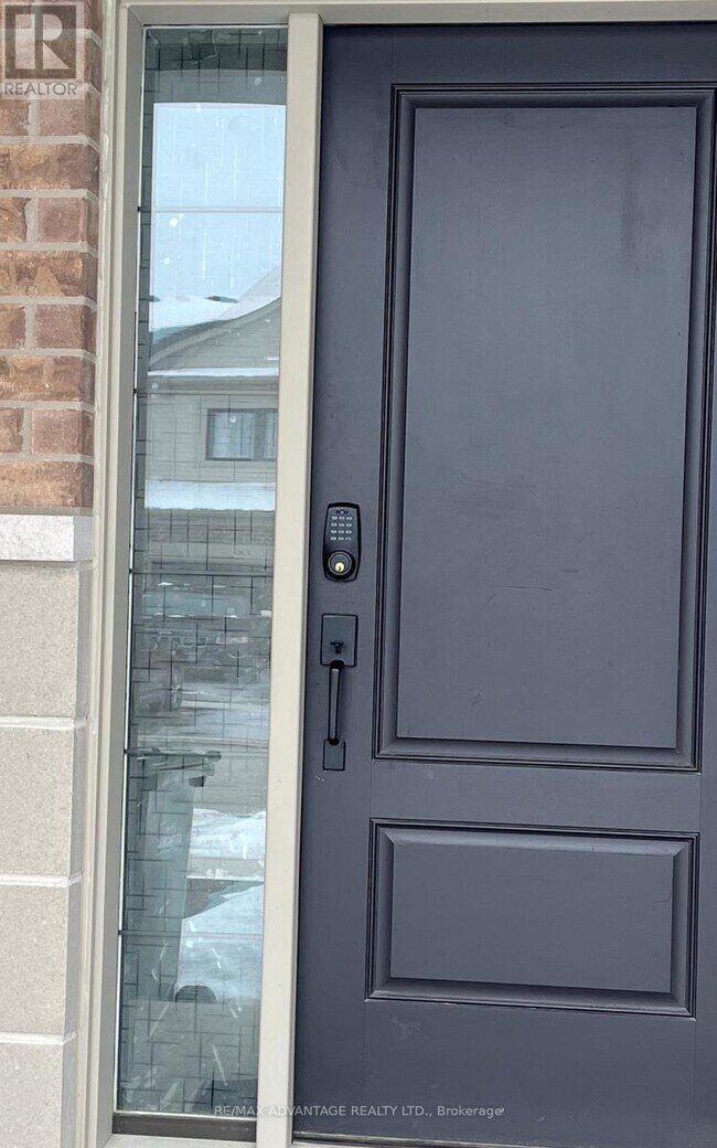 107 Cortland Terrace in St Thomas, ON - Building Photo - Building Photo