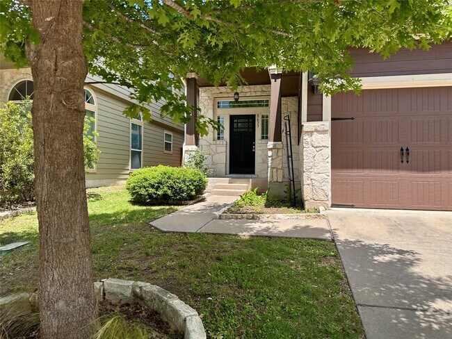 8633 White Ibis Dr in Austin, TX - Building Photo - Building Photo