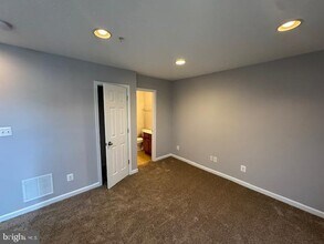 736 Wineberry Way in Aberdeen, MD - Building Photo - Building Photo