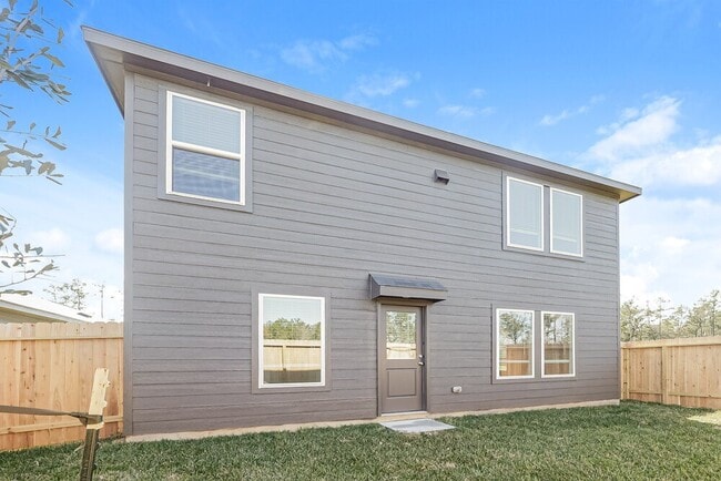 property at 2613 Shady Cedar Ct