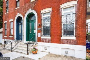 1005 N 6th St in Philadelphia, PA - Building Photo