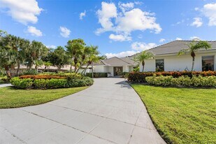 17 Surrey Rd in Palm Beach Gardens, FL - Building Photo
