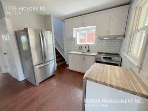 1735 Hickory Rd in Windsor, ON - Building Photo - Building Photo