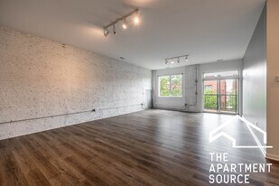 2550 S Wabash Ave in Chicago, IL - Building Photo