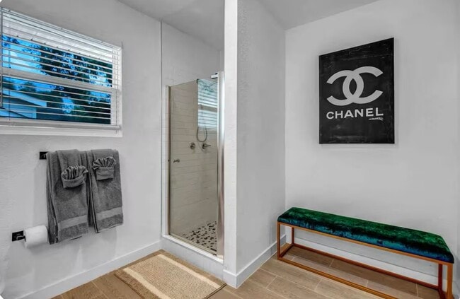 5918 Lattimer Dr in Houston, TX - Building Photo - Building Photo