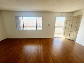 503 S Adams St in Glendale, CA - Building Photo - Building Photo