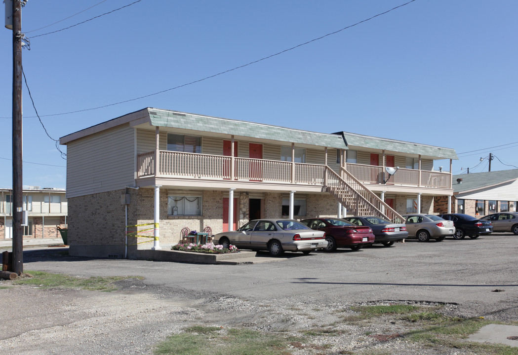 The Estates at Commerce in Commerce, TX - Foto de edificio