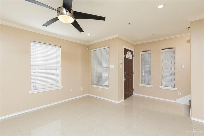 17 S 48th Ln in McAllen, TX - Building Photo - Building Photo