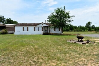 873 Shiloh Rd in Bastrop, TX - Building Photo - Building Photo