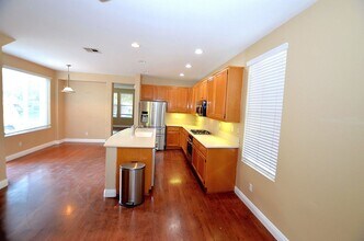 1827 Sheep Ranch Loop in Chula Vista, CA - Building Photo - Building Photo