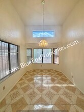 8552 N Winchester Creek Dr in Tucson, AZ - Building Photo - Building Photo