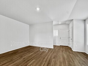 9613 Stallion Dr in Oklahoma City, OK - Building Photo - Building Photo