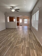 217 Kahlo Loop in Laredo, TX - Building Photo - Building Photo