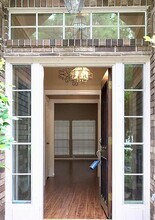16714 Rustic Colony Dr in Sugar Land, TX - Foto de edificio - Building Photo