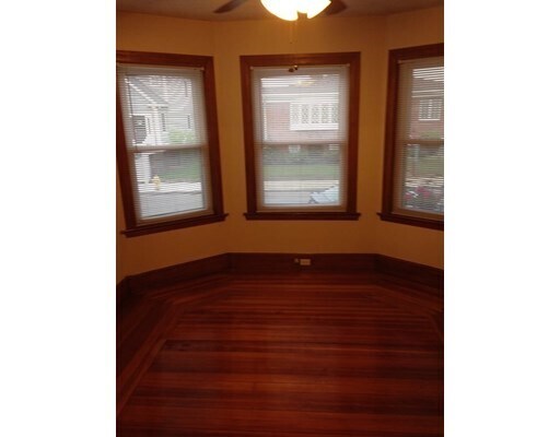 21 Bradbury Ave-Unit -1 in Medford, MA - Building Photo