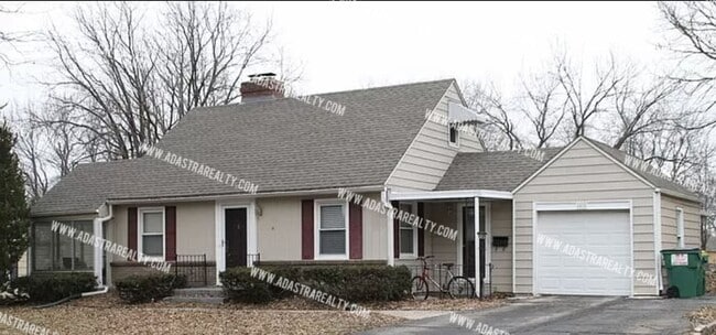 8410 55th Terrace in Mission, KS - Building Photo - Building Photo