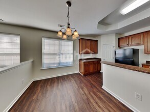 9640 Turning Wheel Dr in Charlotte, NC - Foto de edificio - Building Photo