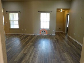 4212 Sandstone Dr in Clovis, NM - Foto de edificio - Building Photo