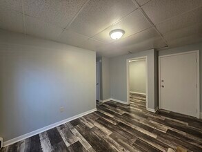 1346 Lincoln Ave, Unit 1 in Rochelle, IL - Building Photo - Building Photo